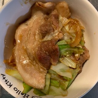 豚肉とキャベツと玉ねぎ炒め